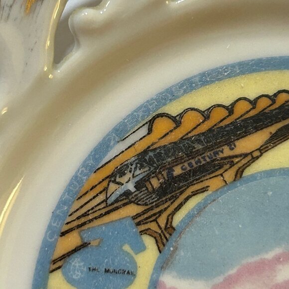 Seattle World's Fair Small Ceramic Souvenir Plate - Picture 5 of 12